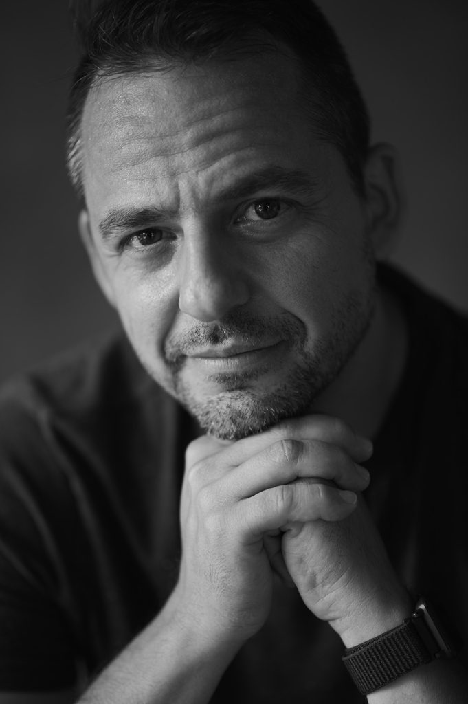 ©Takács László